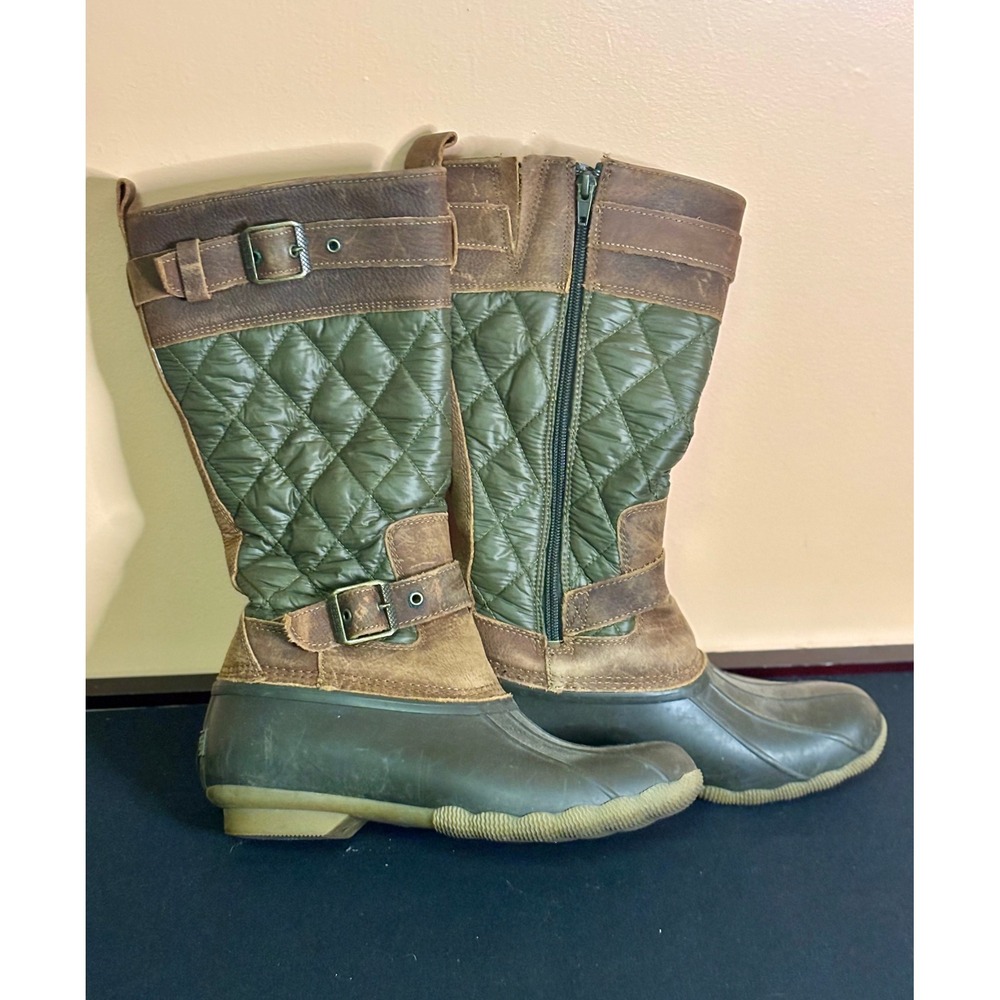 Sperry Saltwater Tall Quilted Duck Boots Brown Olive Green STS85398 Womens 7